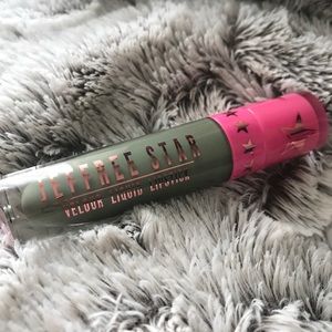 Jeffree Star cosmetics dirty money Liquid Lipstick